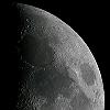 Luna en casi Cuarto Creciente