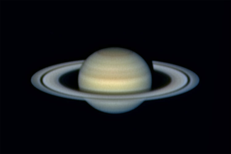 Saturno